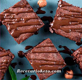 recetas keto brownie con avellanas